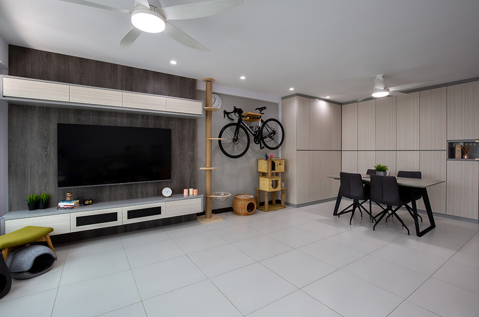 quat_tran_kdk_u60fw_mau_trang_2